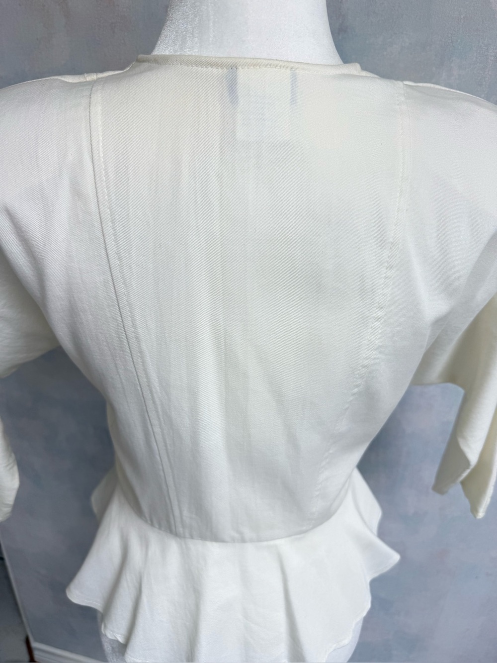 VTG 2 pc White Wrap Lightweight Denim Feel Peplum Top w Bat Sleeves - w Skirt - Picture 6 of 16